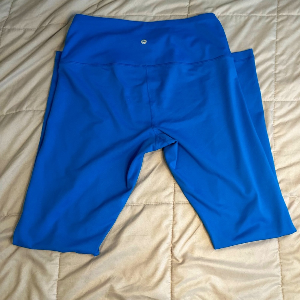 90 Degrees by Reflex Athletic Leggings. Aquamarine color.